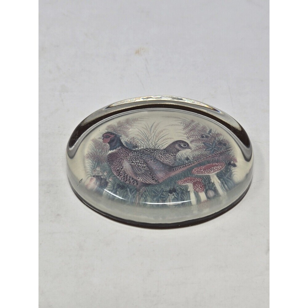 VINTAGE GLASS PAPERWEIGHT PHEASANTS MUSHROOMS COUNTRY HUNTING LODGE CABIN DESK